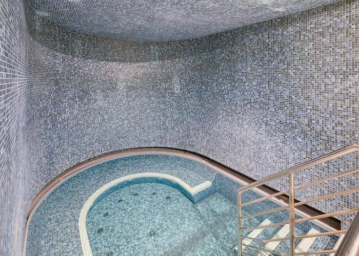 Hotel Kimpton Bem By Ihg 5*